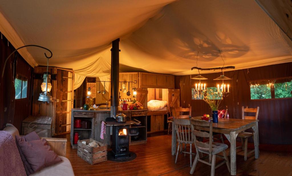 Jedburgh Other | Chesters by Feather Down