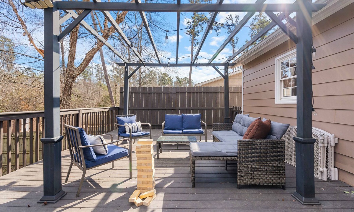 Woodcrest House | Chic Haven, Heart of Raleigh w/Parking