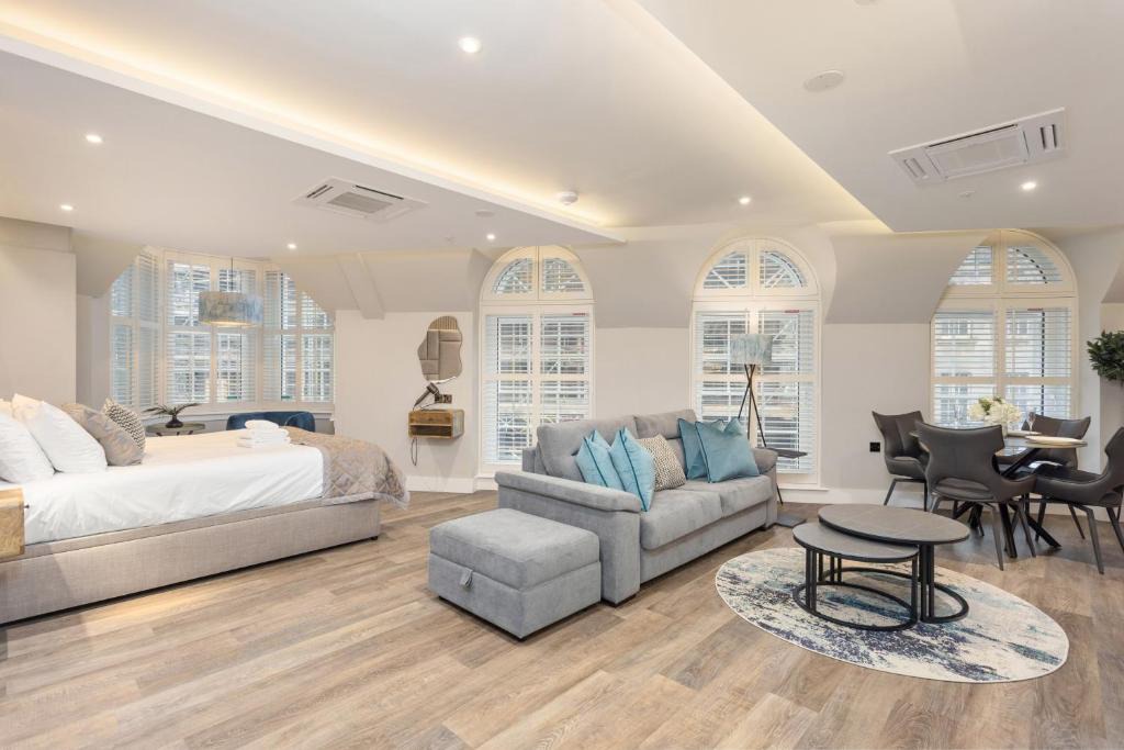 New Town Apartment | City Centre Luxury Studio for 2