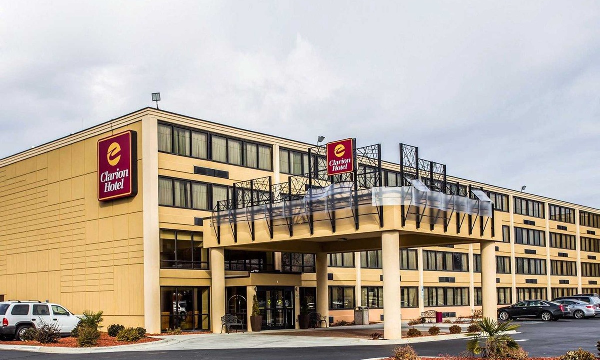 Charlotte Hotel | Clarion Hotel Charlotte Airport & Conference Center