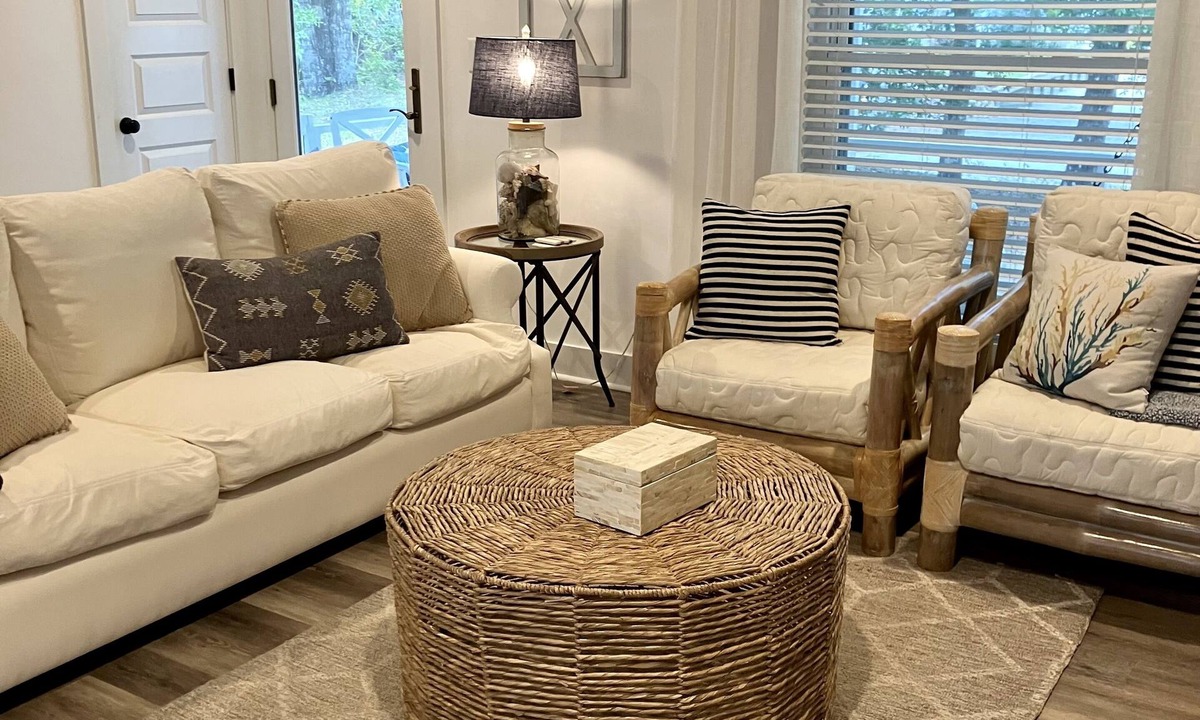Pine Knoll Shores House | Clean, affordable, and a short walk to the beach!