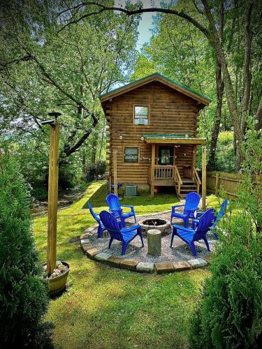 Waynesville House | Clover Creek Cabin
