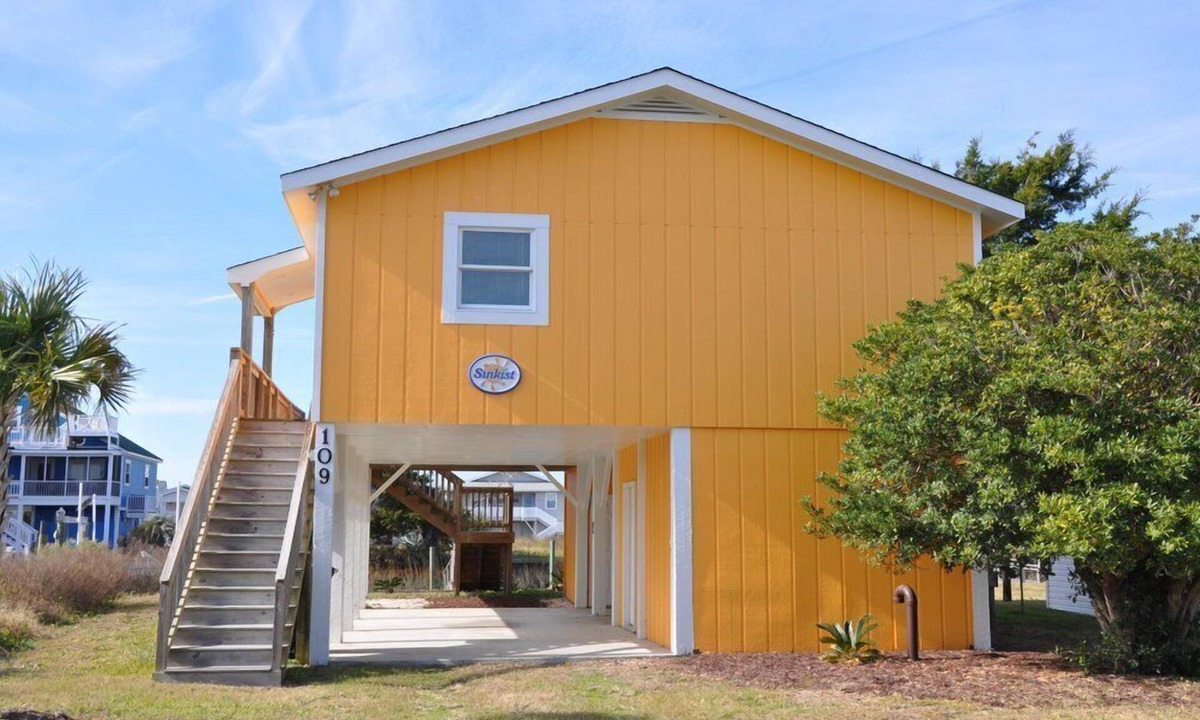 Holden Beach House | Coastal bungalow charm with dock, porch views, and easy beach access in a renovated retreat