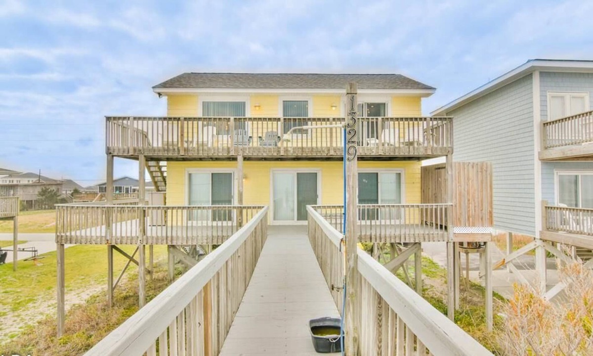 Topsail Beach House | Coastal Calm Awaits at No Way Out