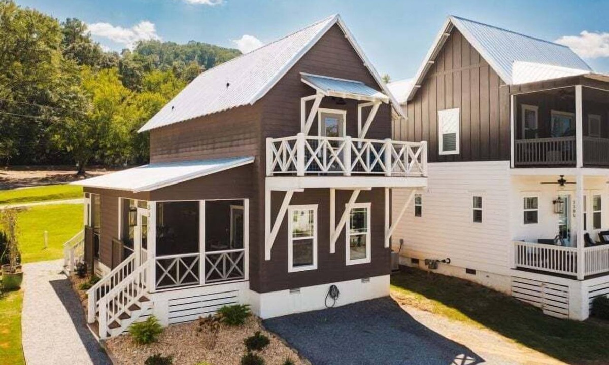 Guntersville House | Colonel's Cove at River Rocks Plantation