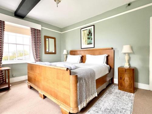Thatcham House | Colthrop Manor B&B