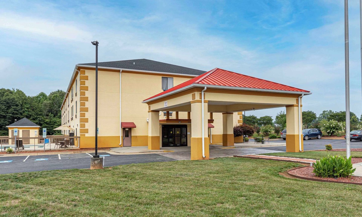 Mocksville Hotel | Comfort Inn & Suites Mocksville I-40
