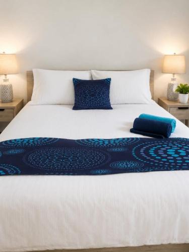Paisley Apartment | Comfortable 2-Bed Flat with Free Parking