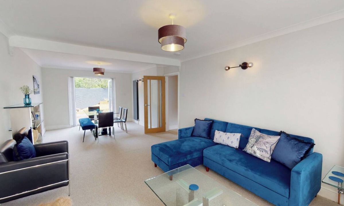 Wolvercote House | Comfortable Accommodation: Perfect Short Let Retreat in Wolvercote, Oxfordshire