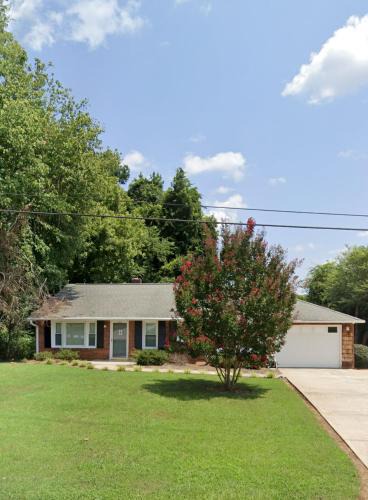 Winston - Salem Villa | comfortable family house!