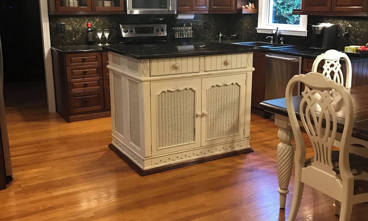 Charlotte House | Comfortable house in Ballantyne, A+ mattresses, Convenient everything! Large TVs