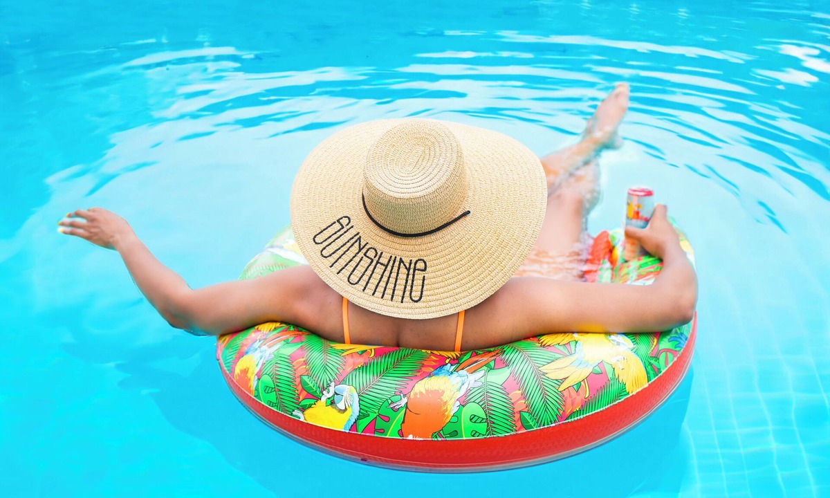 Morehead City Hotel | Compass Hotel Beaufort by Margaritaville