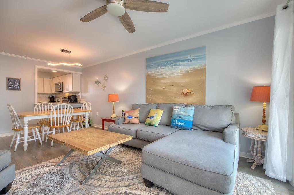 Caswell Beach Condo | Condo ∙ 2 bedrooms ∙ 5 guests