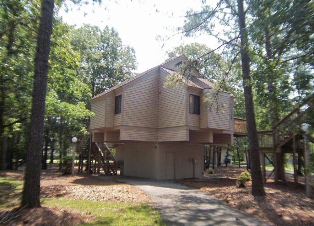 New Bern Condo | Condo ∙ 2 bedrooms ∙ 8 guests
