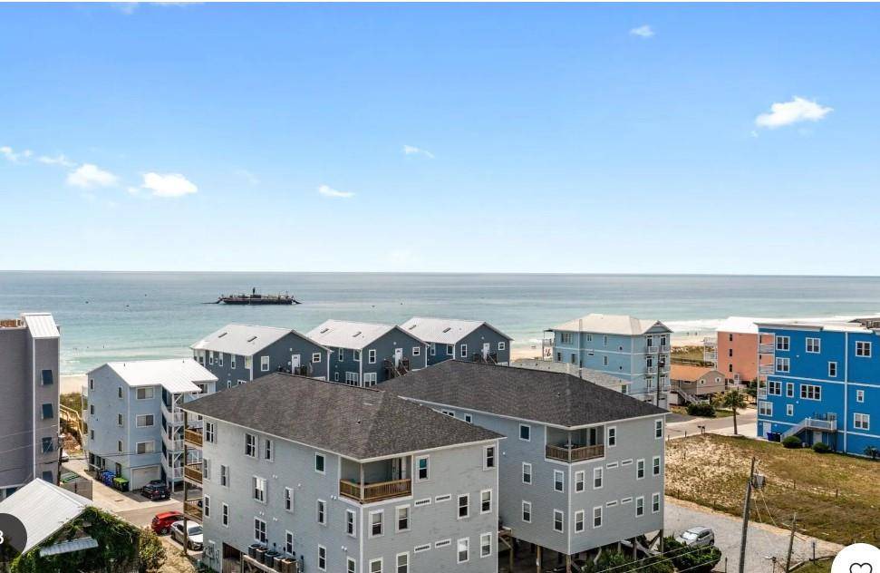 Carolina Beach Condo | Condo ∙ 3 bedrooms ∙ 9 guests