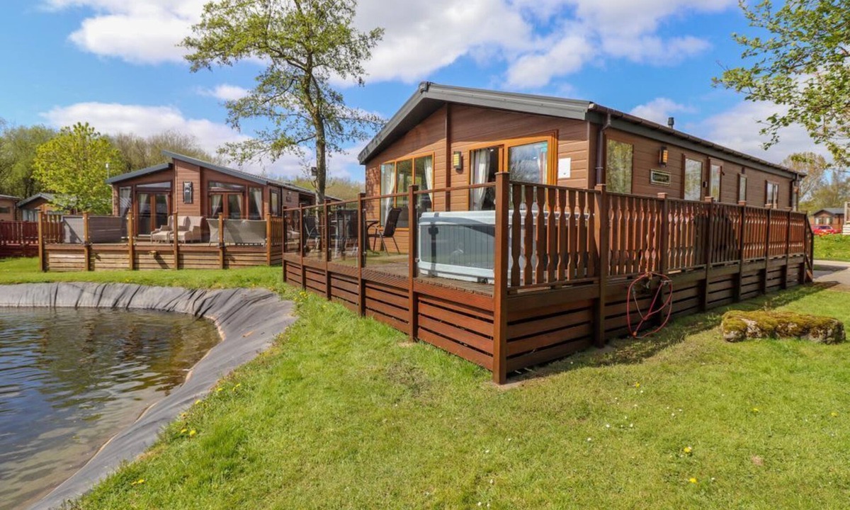 South Lakeland Leisure Village Cabin | Coniston, Carnforth Lancashire