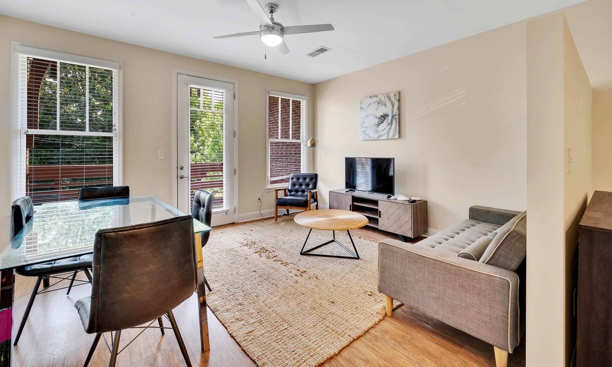 Wesley Heights Apartment | Conveniently Located Studio with Sunny Balcony
