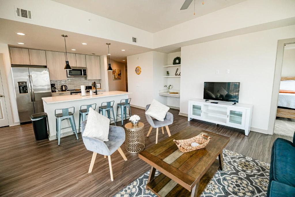 Charlotte Center City Apartment | Corporate Uptown Furnished Apartments