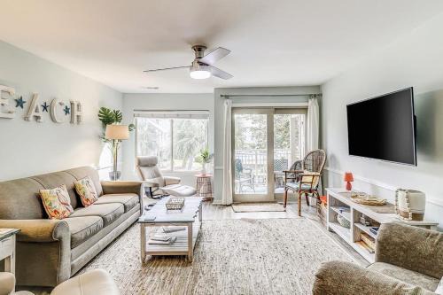 Hilton Head Island House | Courtside 83