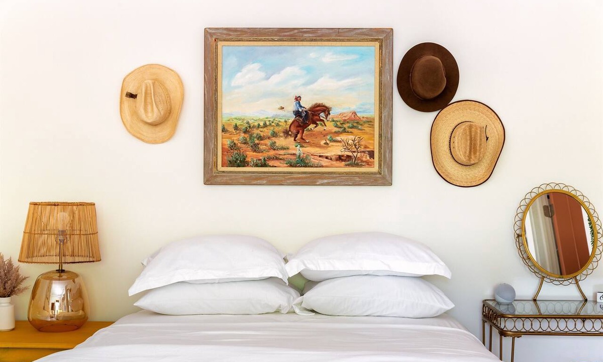Melrose Condo | Cowboy Chic Nashville Condo with Pool | Near 12 South & Downtown | Walkable Area