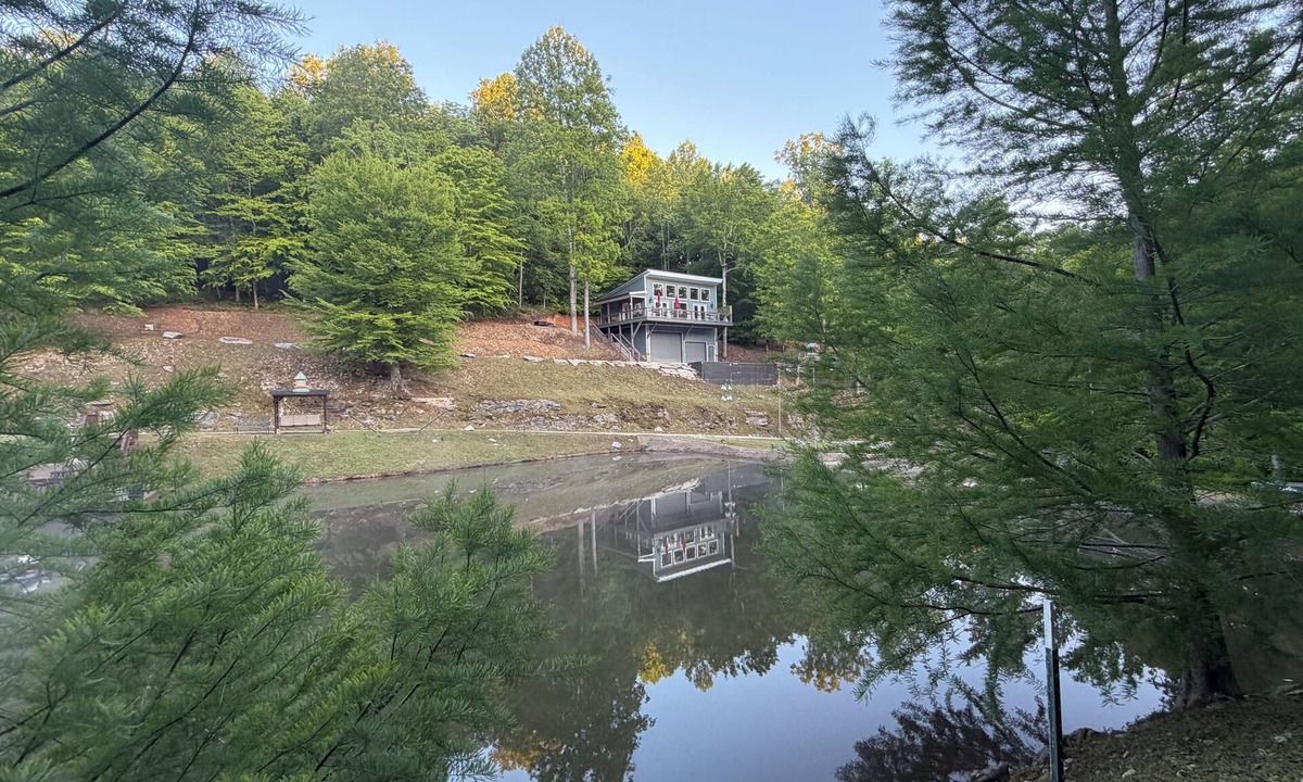Linden Cabin | Cozy Cardoness Cabin on Private Fish Pond! Woods, Waterfall, & Modern Amenities!