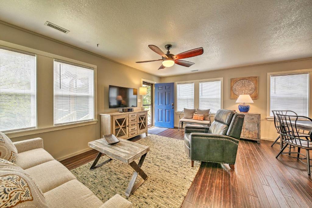 Frisco House | Cozy Cottage Less Than 2 Mi to Cape Hatteras Natl Shore!