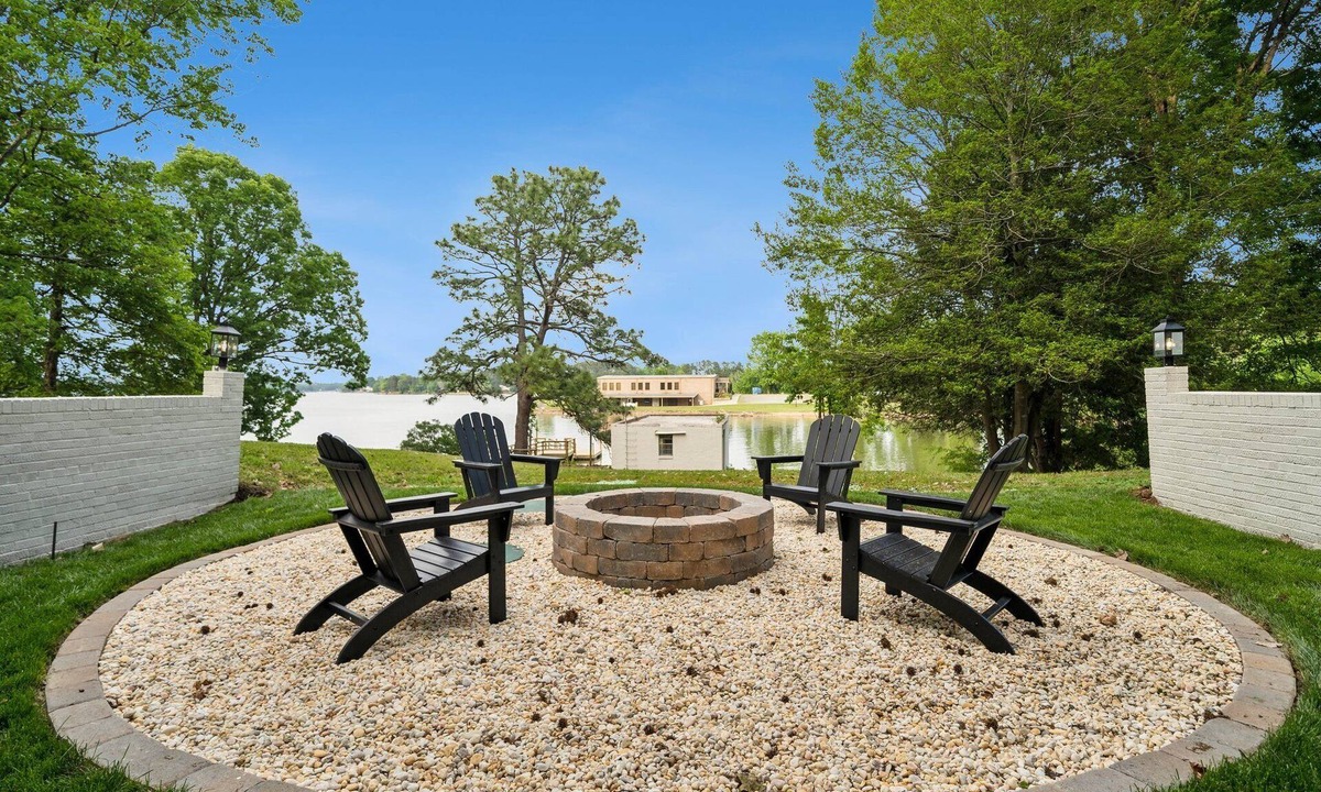 Southmont House | Cozy Cove-Lakefront home with kayaks, paddle board, lillypad, arcade, & fire pit