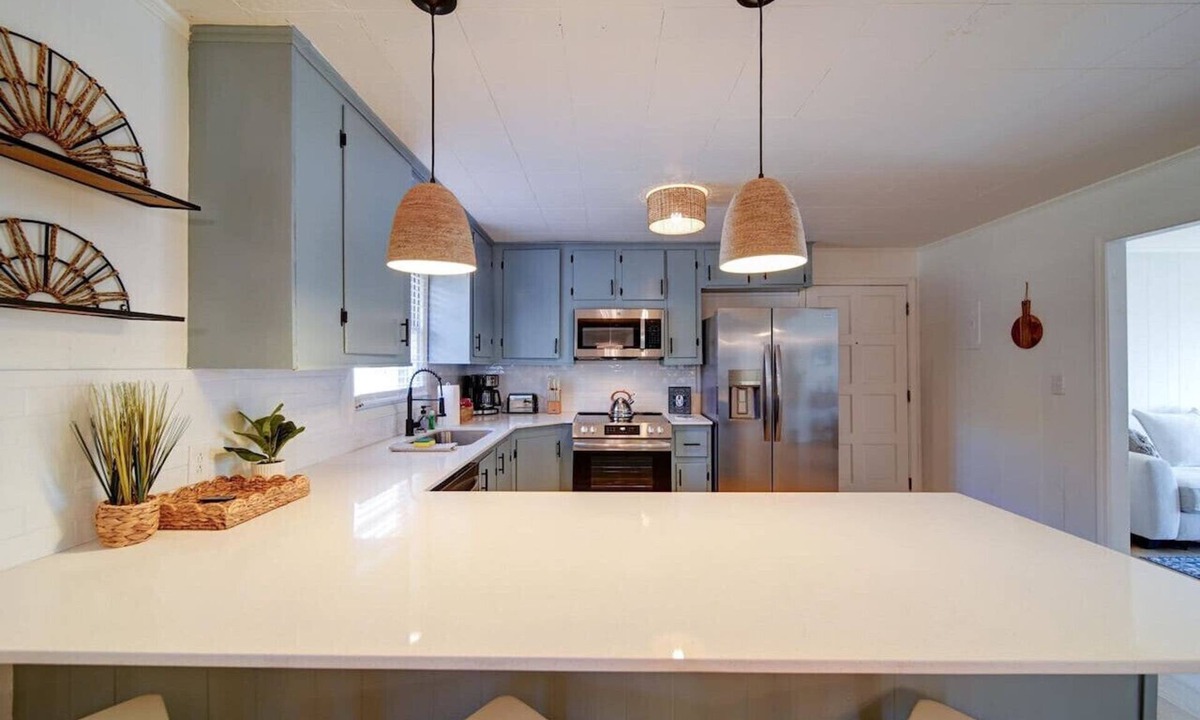 Belmont Historic District House | Cozy Riverside Cottage—Fully Updated!—Quiet—3-beds