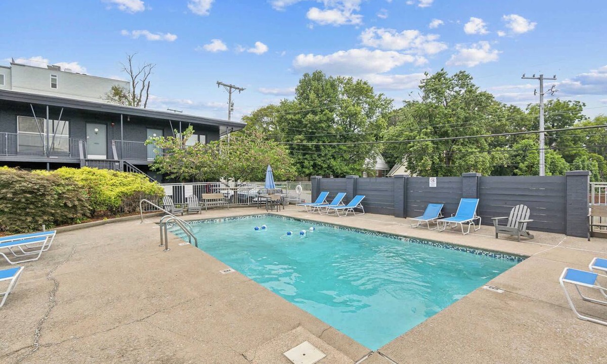 Melrose Apartment | Cozy Studio for 2, Highly Walkable + Close to DT!