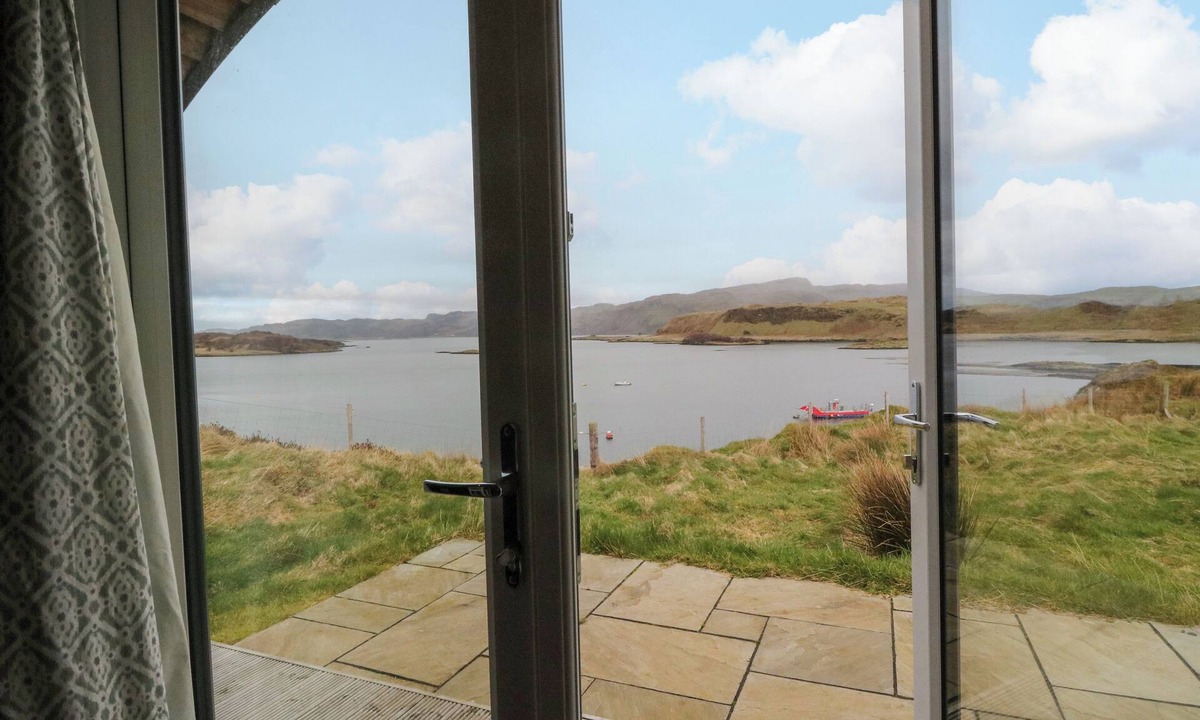 Isle of Luing Cottage | Creags