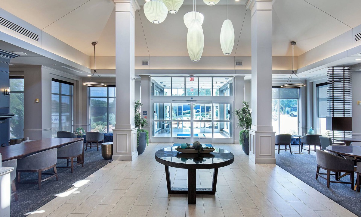Nashville Hotel | Crowne Plaza Nashville Airport by IHG