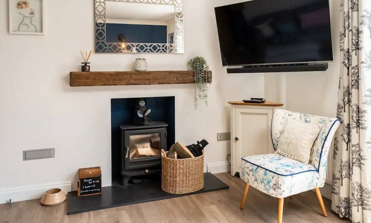 Little Kimble House | Cute & Cosy Cottage | Chilterns - Pass the Keys