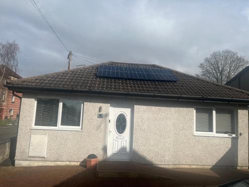 Bathgate Villa | Cute Cottage Central Bathgate Inc Sofa Bed