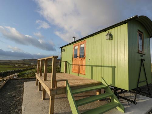 Holyhead House | Cysgod y Bugail