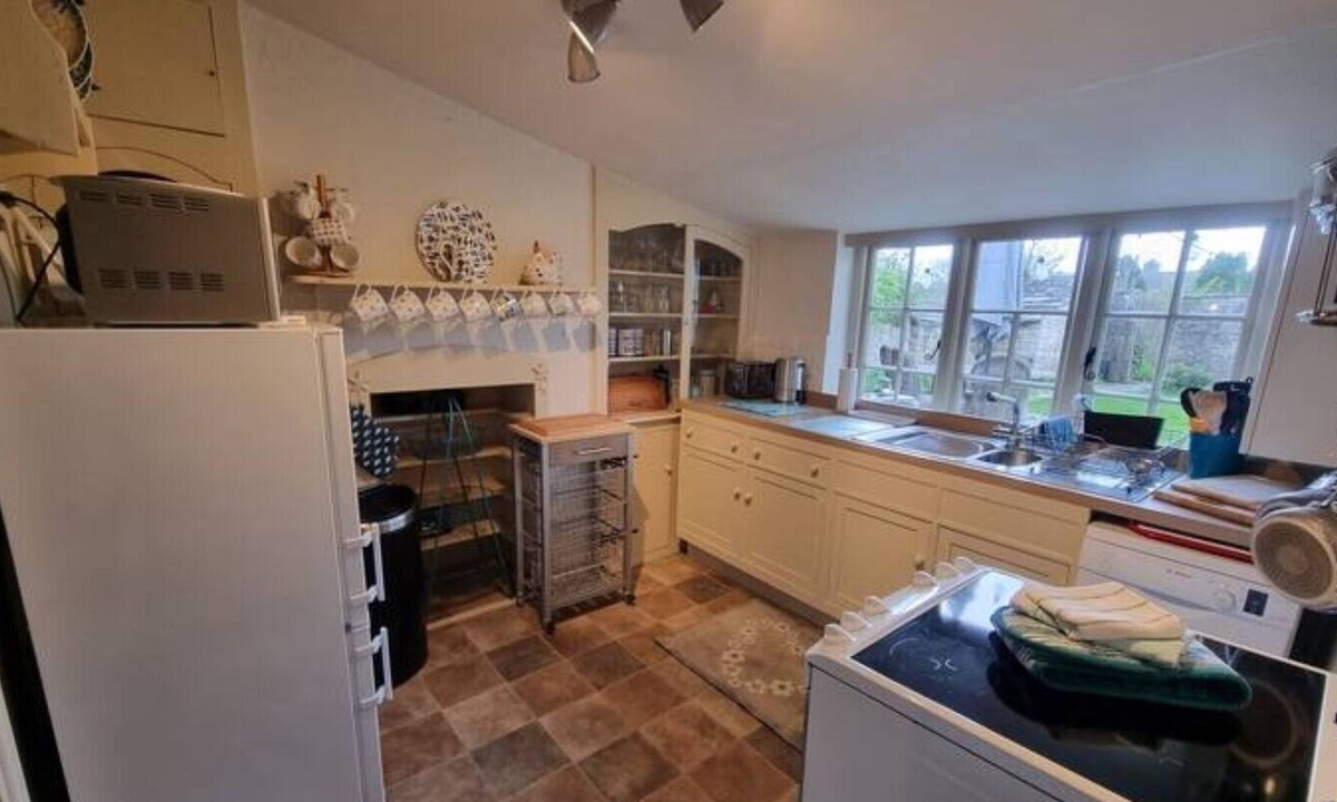 Corfe Castle House | Daisy Cottage