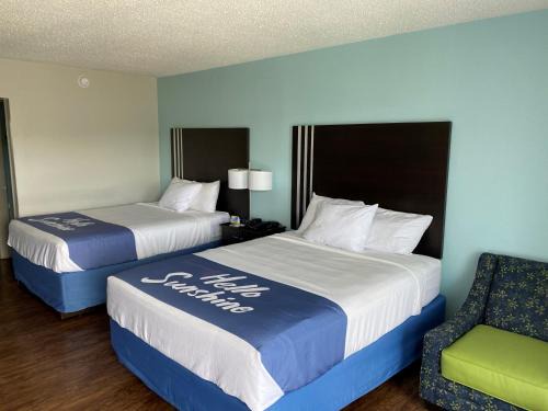 Days Inn | Goldsboro