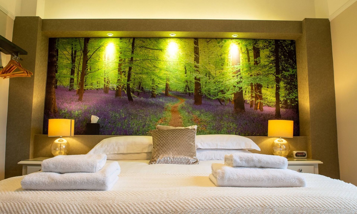 Lydney Bed & Breakfast | Deanfield Bed and Breakfast