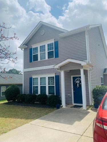 Southeast Raleigh House | Debbies Cozy Homestay