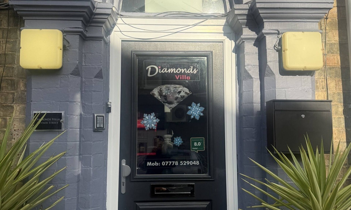 York Bed & Breakfast | Diamonds Villa