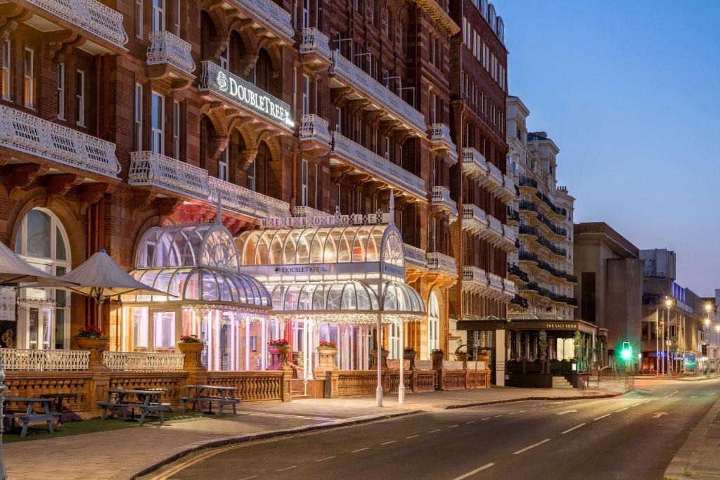 Seafront Hotel | DoubleTree By Hilton Brighton Metropole