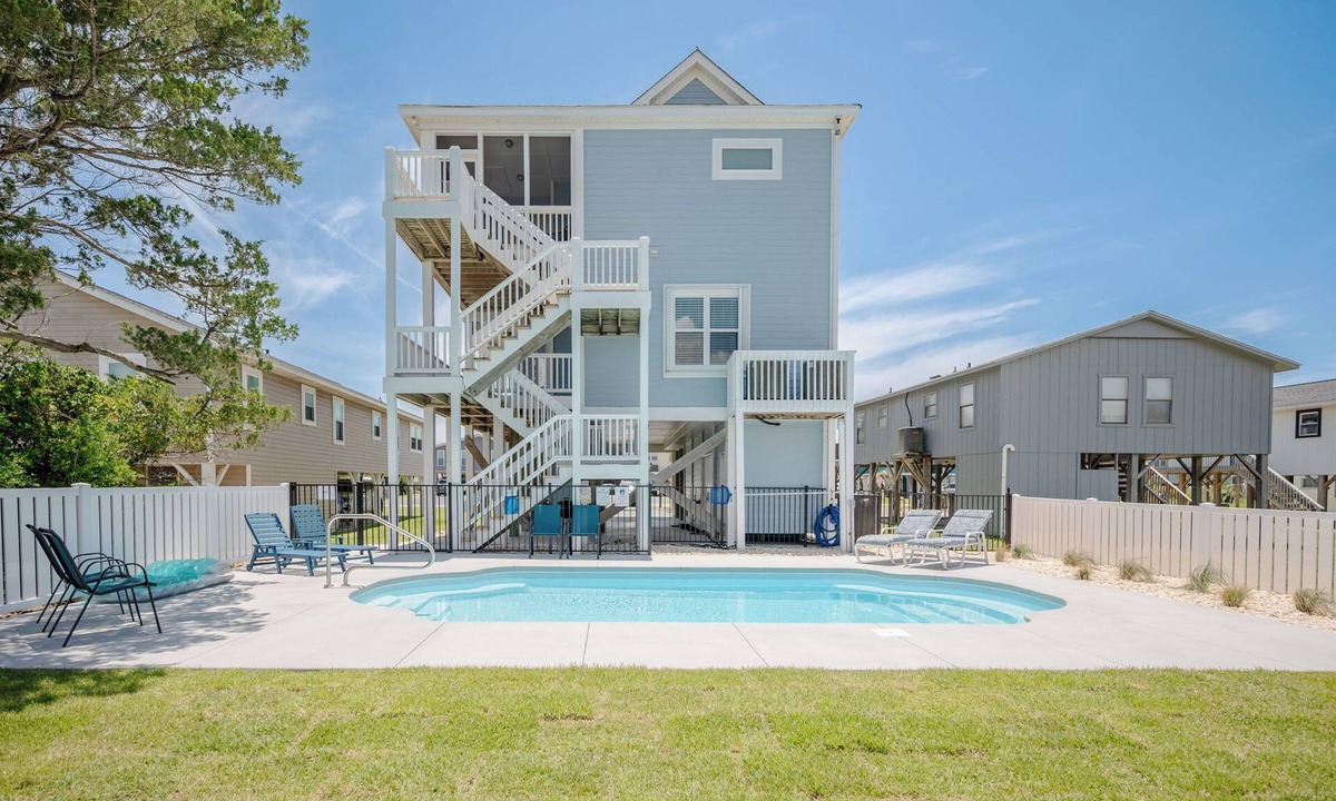 Long Beach House | Down The Shore: Gorgeous, Updated Home with Pool