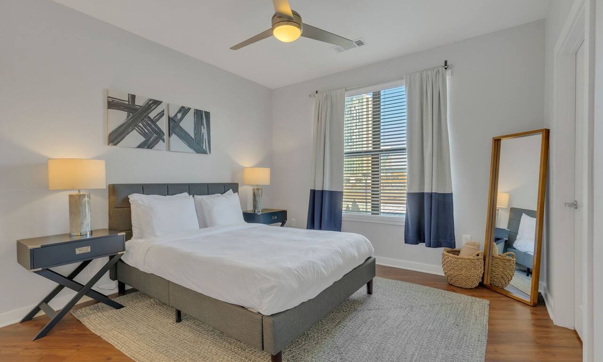 The Gulch Apartment | Downtown Gulch Apt with Gym