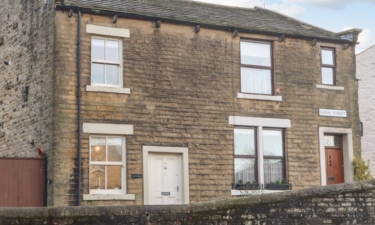 Skipton House | Dray Cottage, Skipton