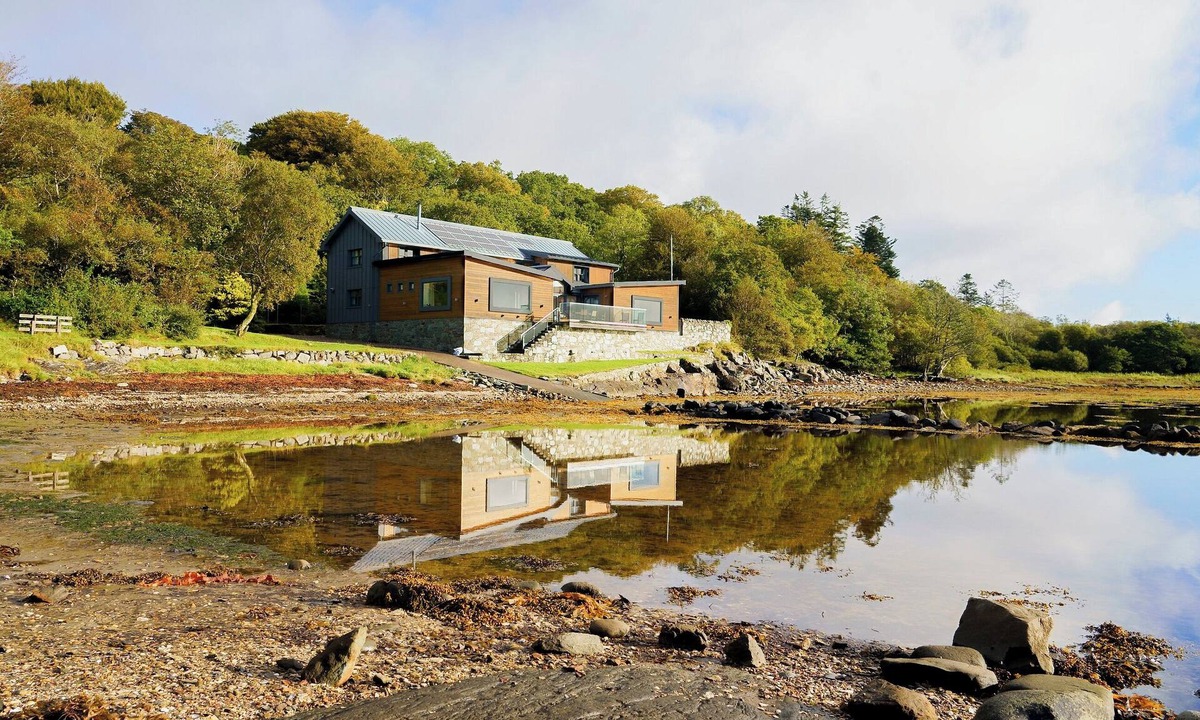 Tarbert Cottage | Dunmore Villa-UK36498