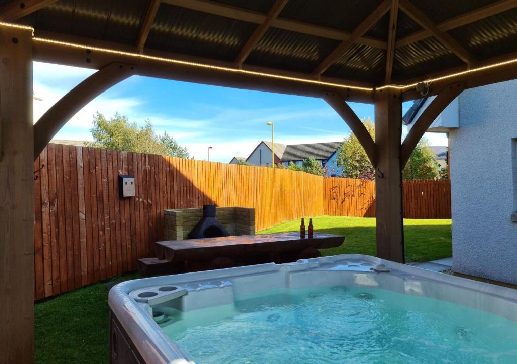 Aviemore House | Eagle Lodge - Aviemore Lodges
