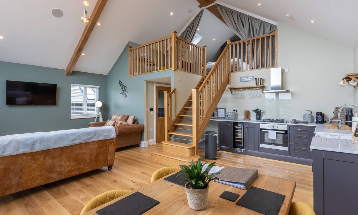 Pickering Cottage | Eagles Peak