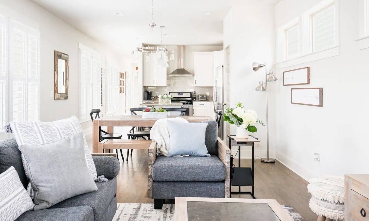 East Hill House | East Nashville Sanctuary