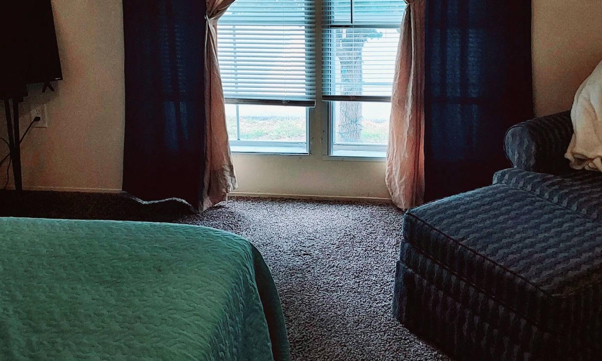 Lumberton House | Economical Quite single room