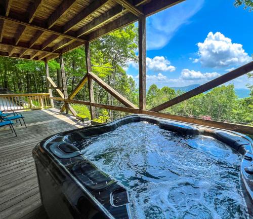 West Jefferson House | El Cabitan