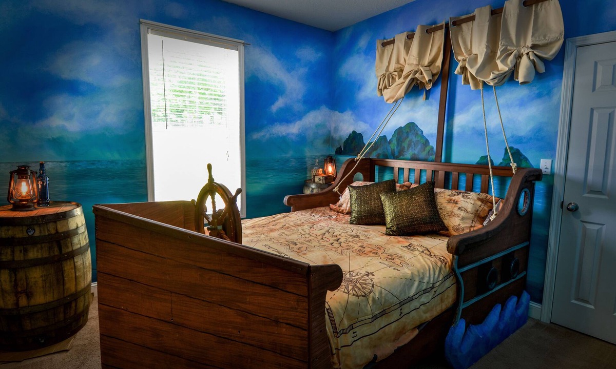 Mars Hill House | Elegant Home Theater and Themed Rooms Mountain Retreat Sleeps 12
